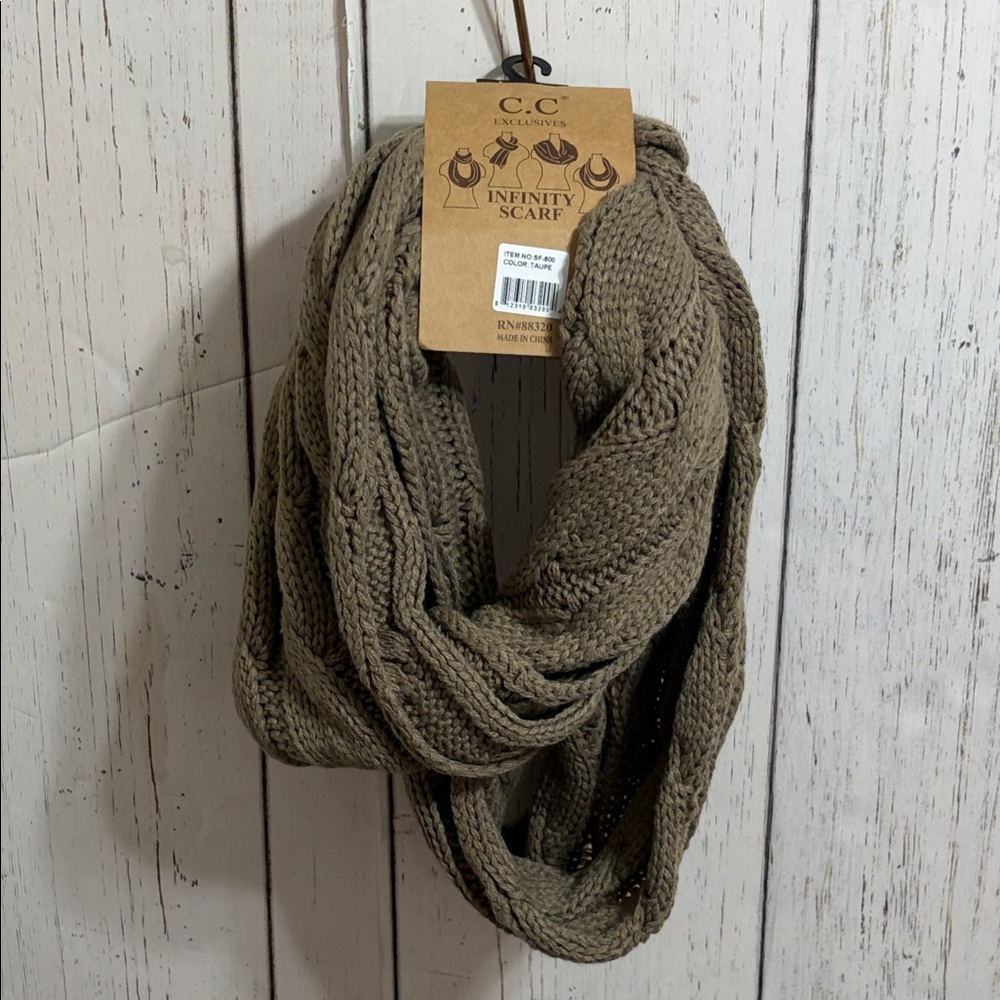 NWT C.C Knit Infinity Scarf in Earthy Tone